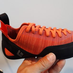 BLACK DIAMOND Představil úplně nové ucelenou řadu lezeček.