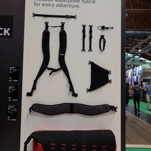 Batoh ORTLIEB jako skládačka.