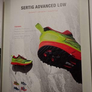 Běžecká obuv MAMMUT.