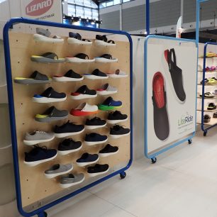 Cross už dávno nejsou jenom nevzhledné gumové sandály.