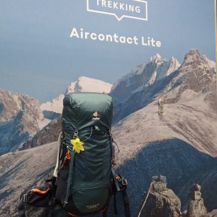 DEUTER promoval svoji řadu batohů Aircontact Lite.