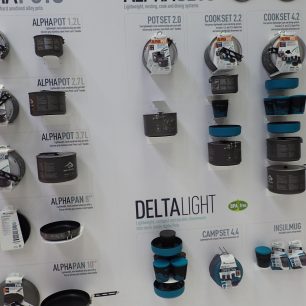 SEAT TO SUMMIT Sady a zase různé sady nádobí.