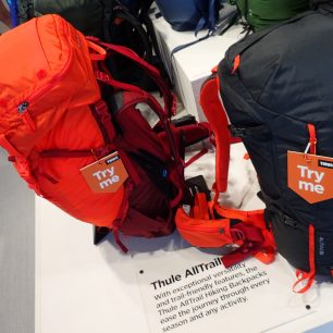 THULE batohy. Design a hodně typů.