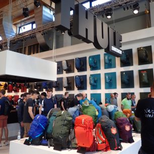 Thule se opřelo do výroby batohů a je na co koukat.