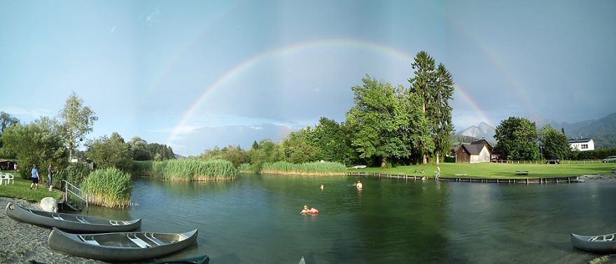 Pokus o vertikální panoramat duhy u Faaker See - nepodařil se plynulý pohyb