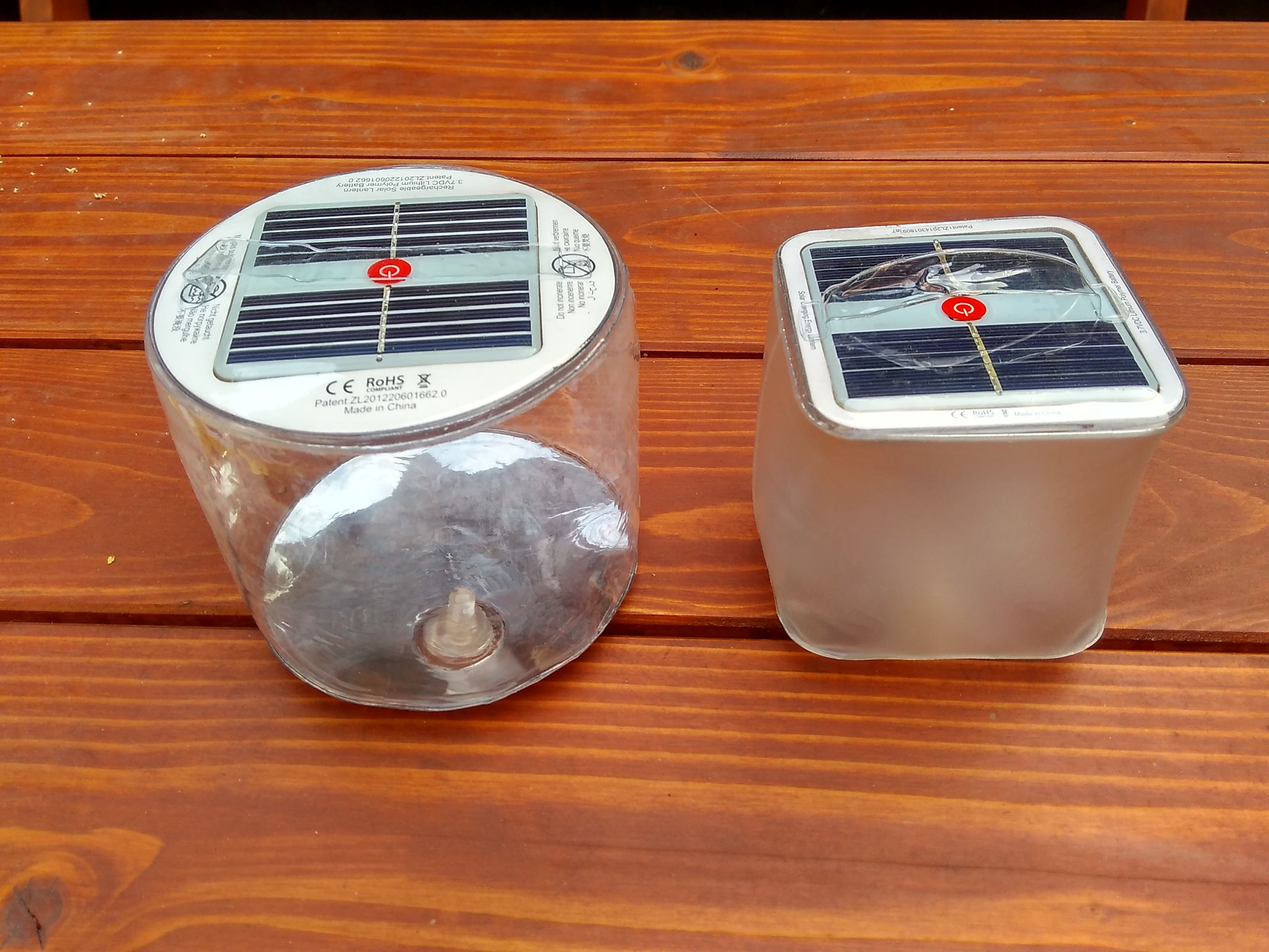 Srovnání nafouknutých solárních lamp CoelSol LUNA.