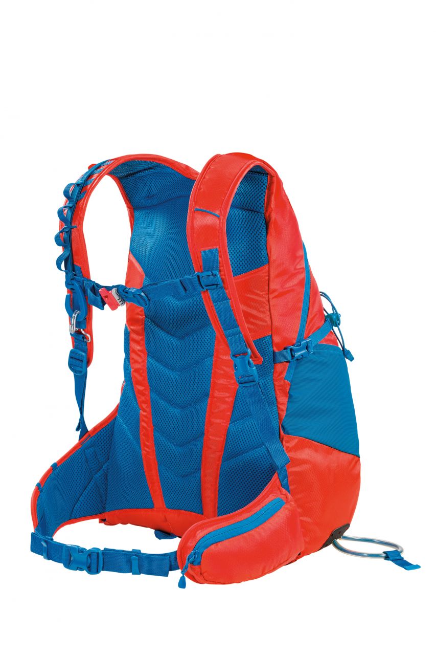 Zádový systém a ramenní popruhy skialpového batohu Ferrino Lynx.