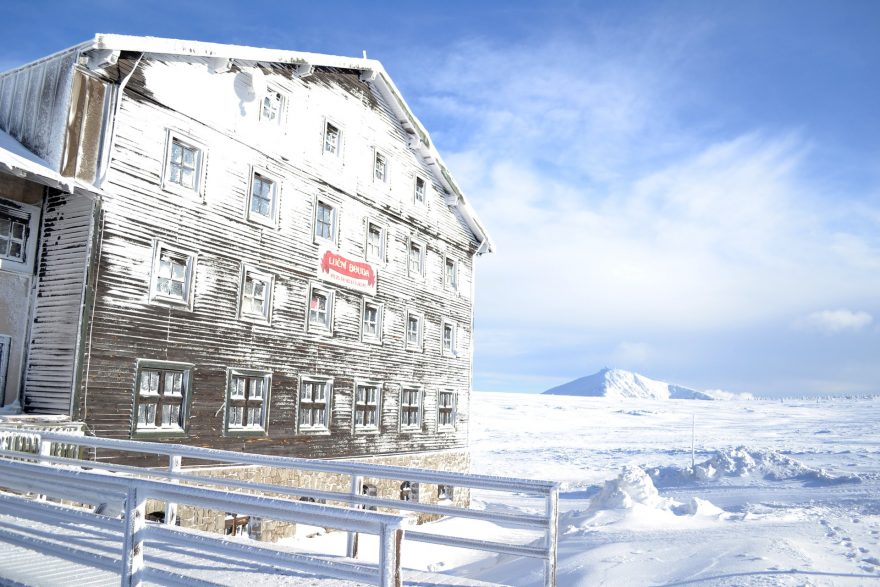 Na běžkách přejedeme Krkonoše, Jizerky nebo Jeseníky až po Kralický Sněžník.