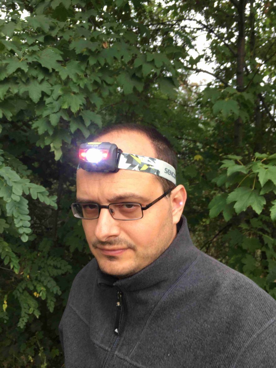 Signální blikání třemi LEDkami současně.