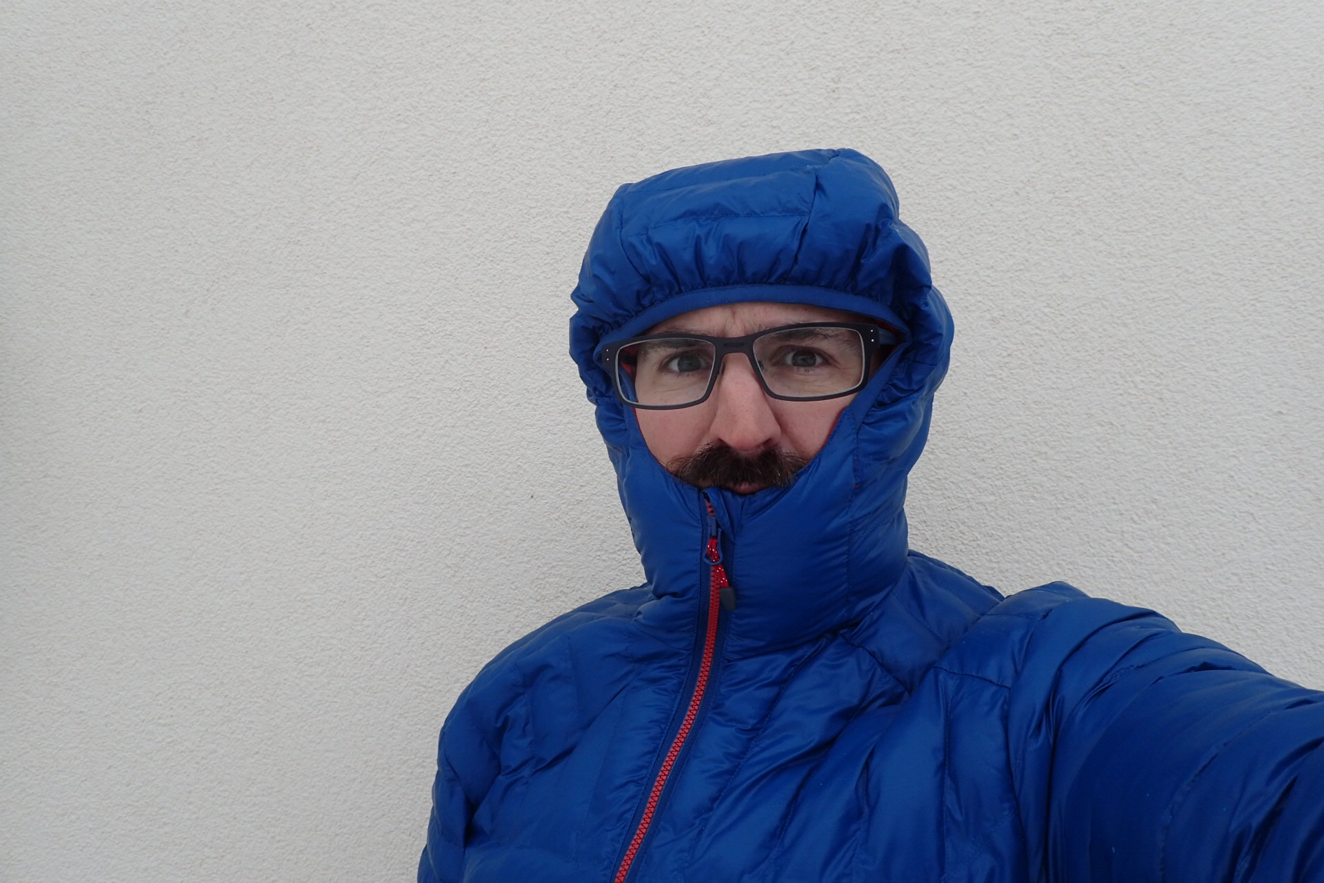 Stažená kapuce bundy PINGUIN Glimmer Hoody.