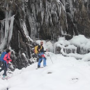 Triko HELLY HANSEN LIFA Seamless se nebojí ani větší zimy v případě aktivního pohybu..