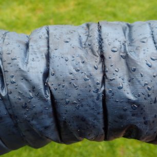 Takhle funguje úprava RW na bundě Rafiki Colin II.