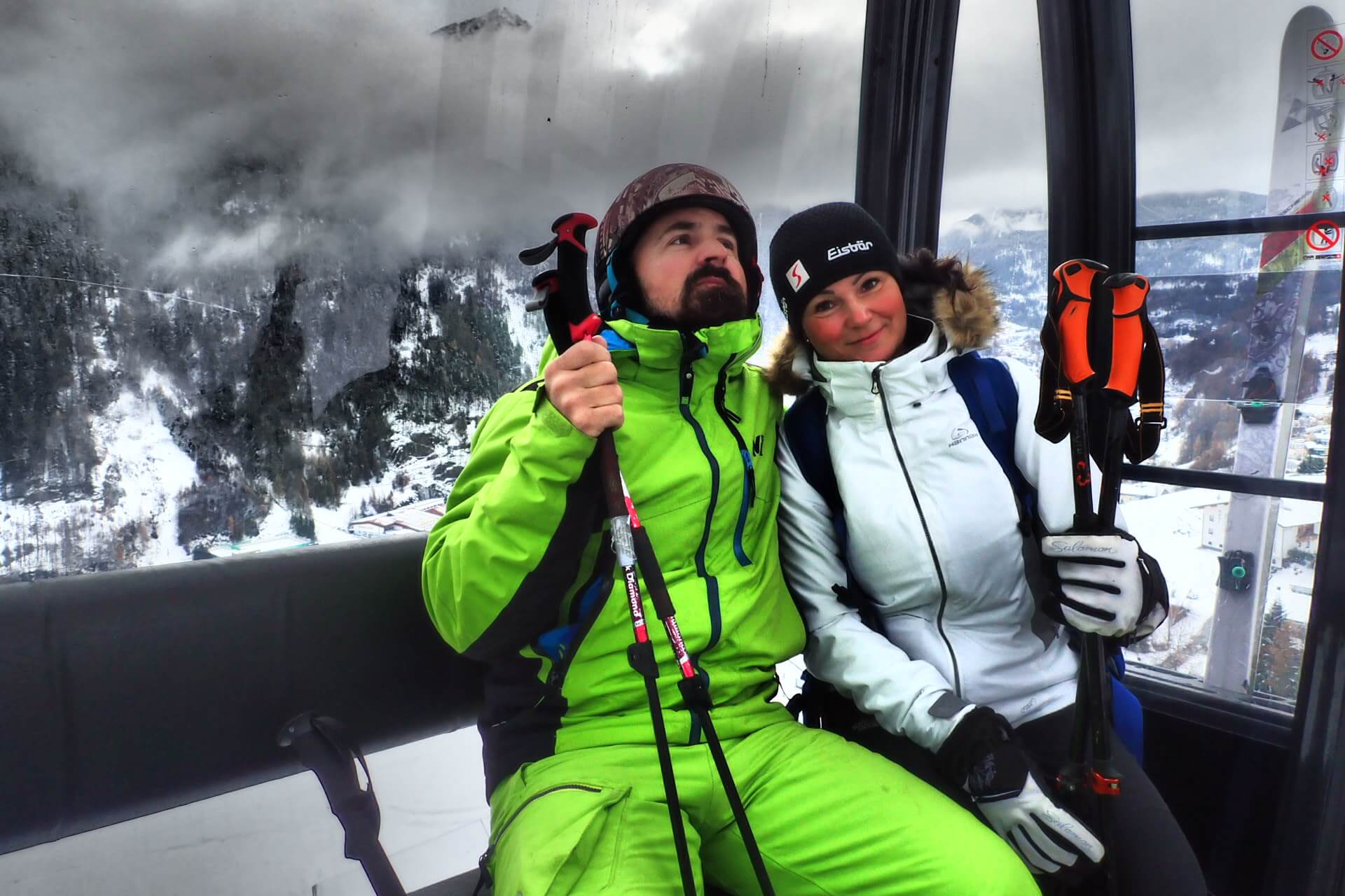 Dámská bunda Hannah Sachin při testování v Söldenu.