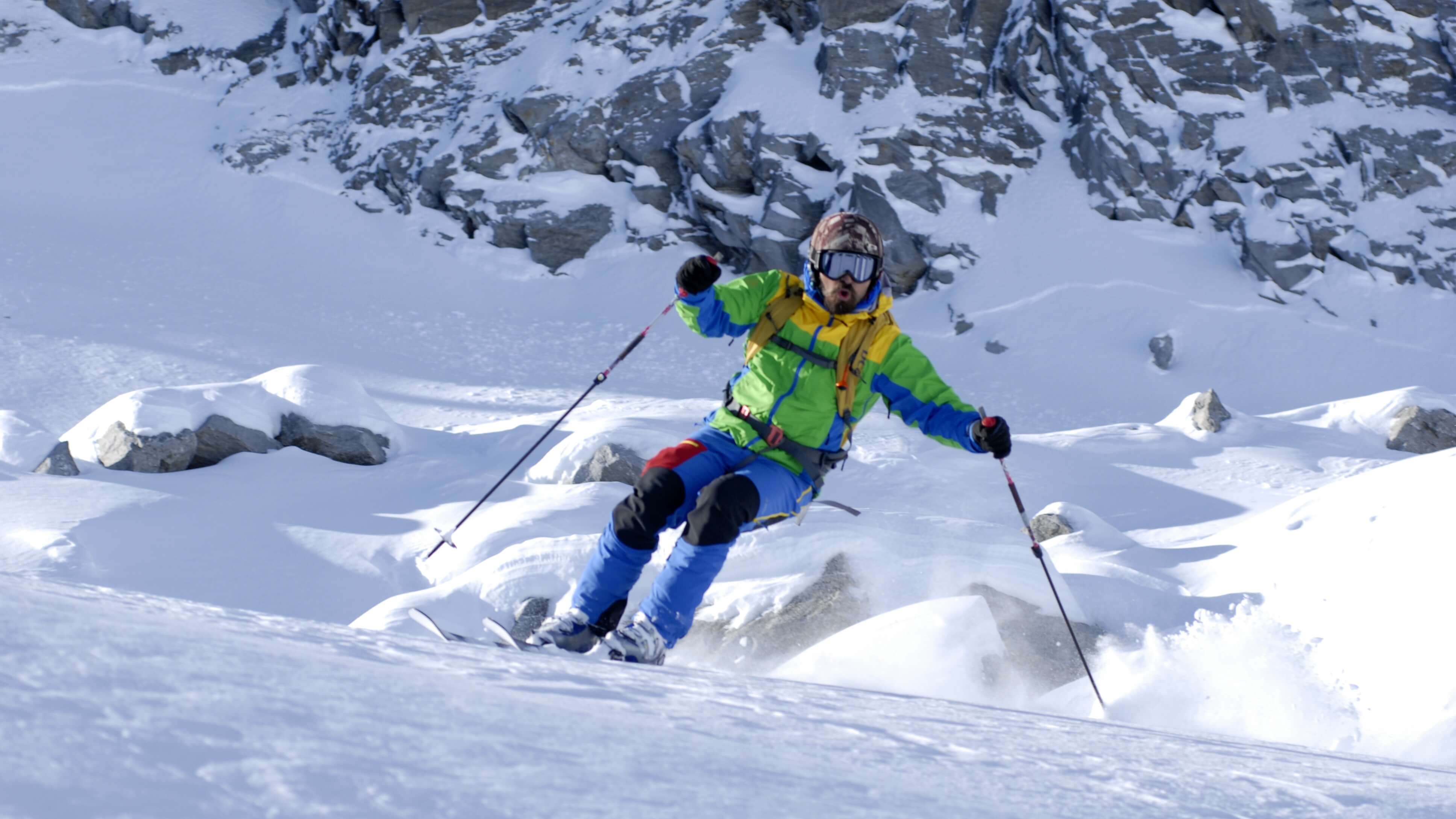 Testování ponožek CEP během lyžování ve volném terénu v Söldenu.