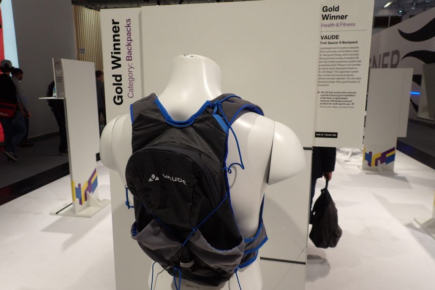 ISPO Award Health and Fitness VAUDE Trail Spacer 8 Backpack.