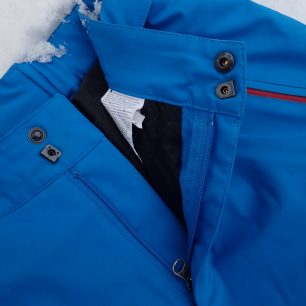 Dvojité zajištění zapínání kalhot HANNAH Park.