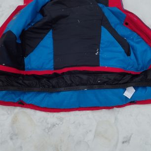 Sněhový límec bundy HANNAH Goetz.