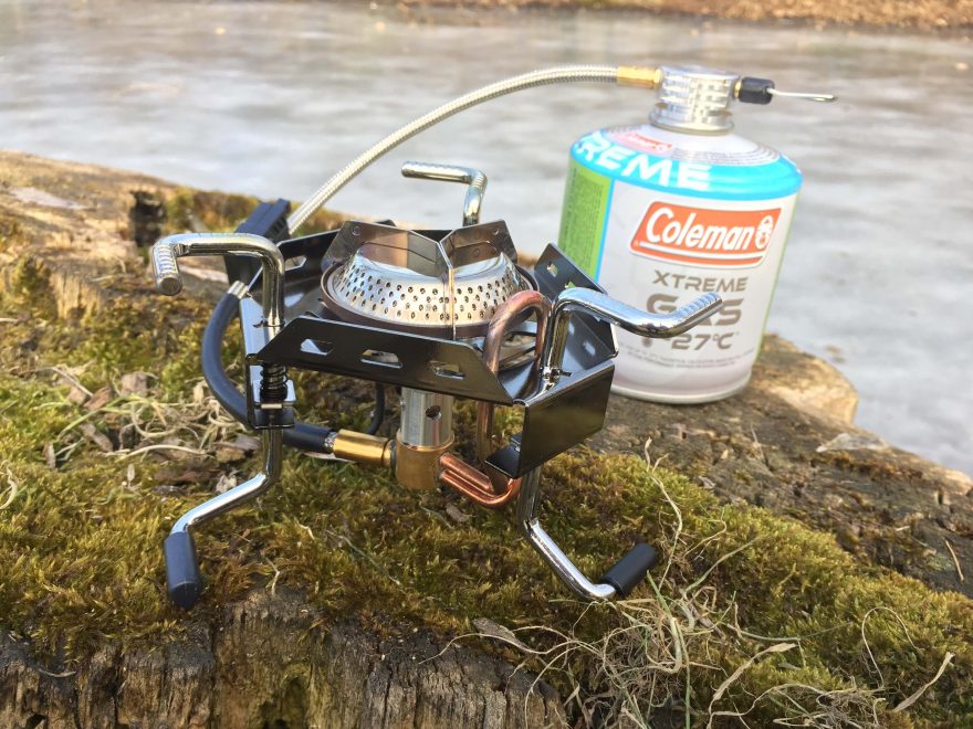 Pro vařič Coleman Fyrepower Alpine není problém ani chladné počasí.