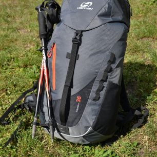 Batoh Hannah Element 36 - upevnění holí.