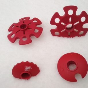 Na výběr máte ze dvou velikostí talířků, menších o průměru 5,5cm a větších o průměru 8,5cm.