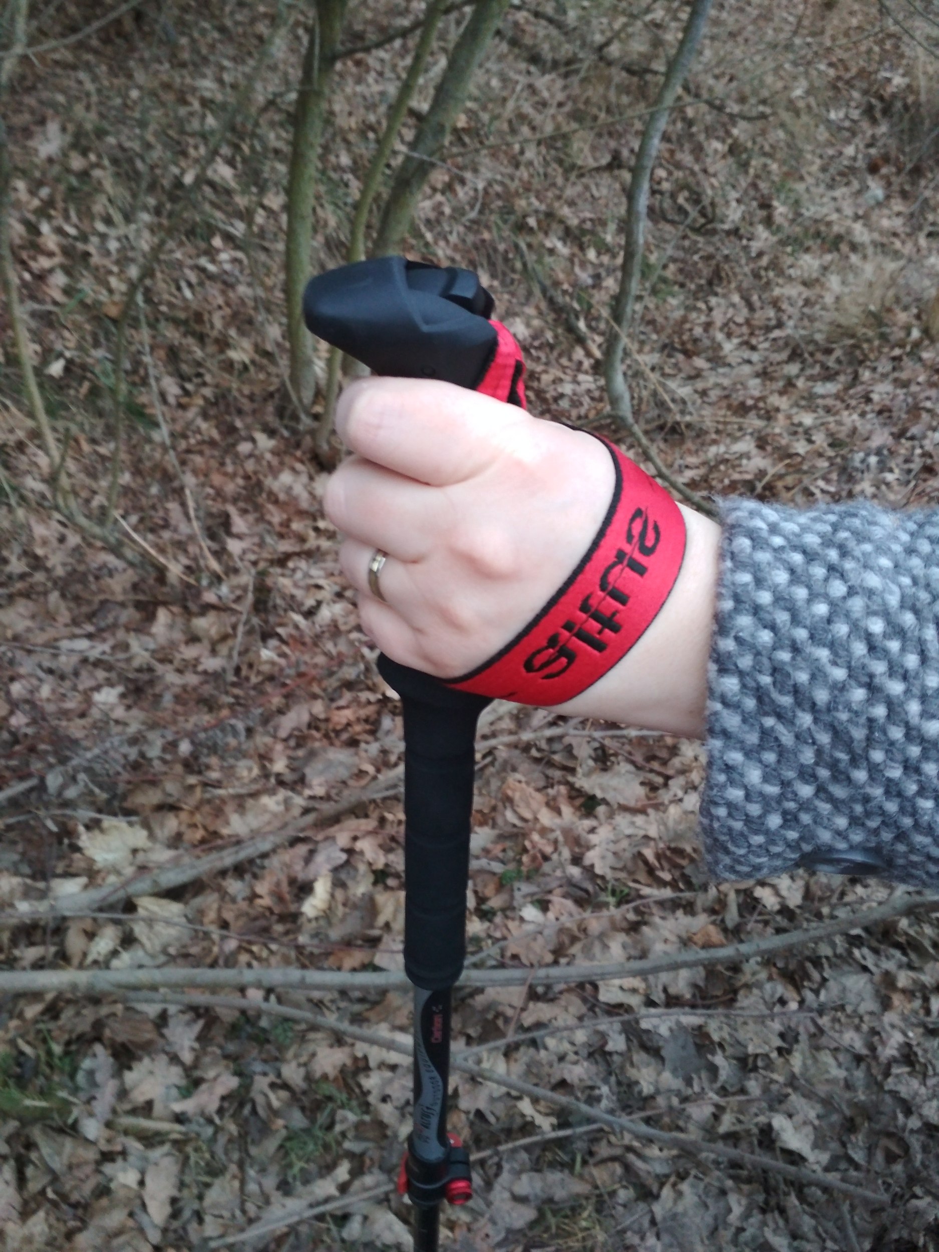 Textilní pásky stačí nastavit jednou, nepovolují se.