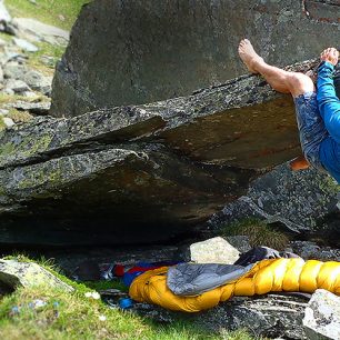 Recenze: Patizon 2:500 - komfortní útočný spacák 