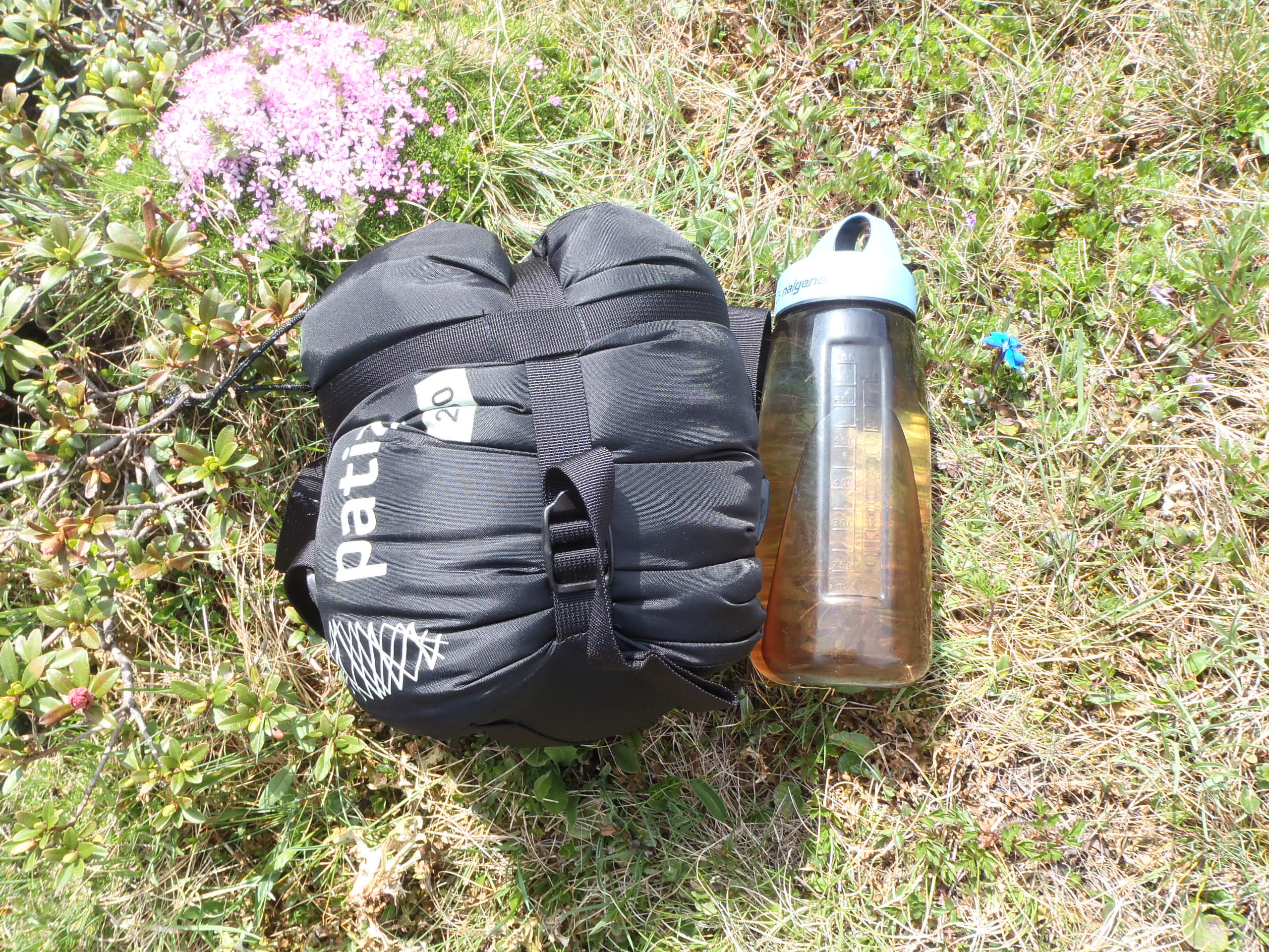 Zatažený kompresní obal spacáku Patizon 2:500.