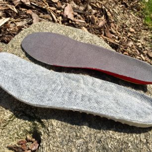 Výrobce k botám Prabos Acotango dodává dva druhy vložek.
