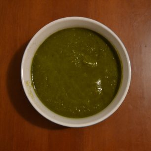 Brokolicová polévka se špenátem - příprava.