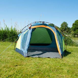 Stan Coleman Drake 3 s dobře viditelnou podlážkou v předsíňce.