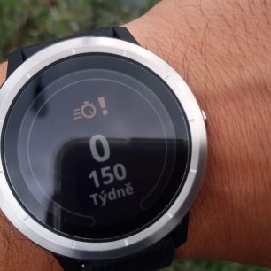 Počet minut intenzivního cvičení na Garmin vívoactive 3.