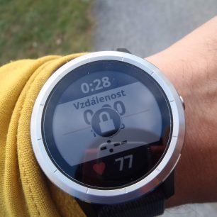 Uzamčení obrazovky u hodinek Garmin vívoactive 3.