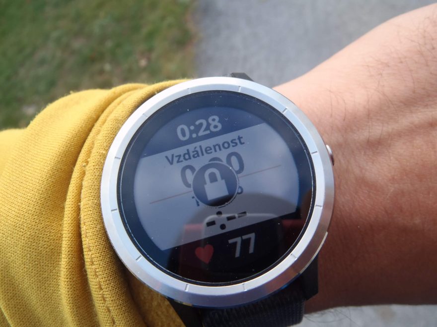 Uzamčení obrazovky u hodinek Garmin vívoactive 3.