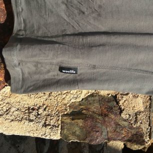 Etiketa na triku Triko WOOLIFE 140.