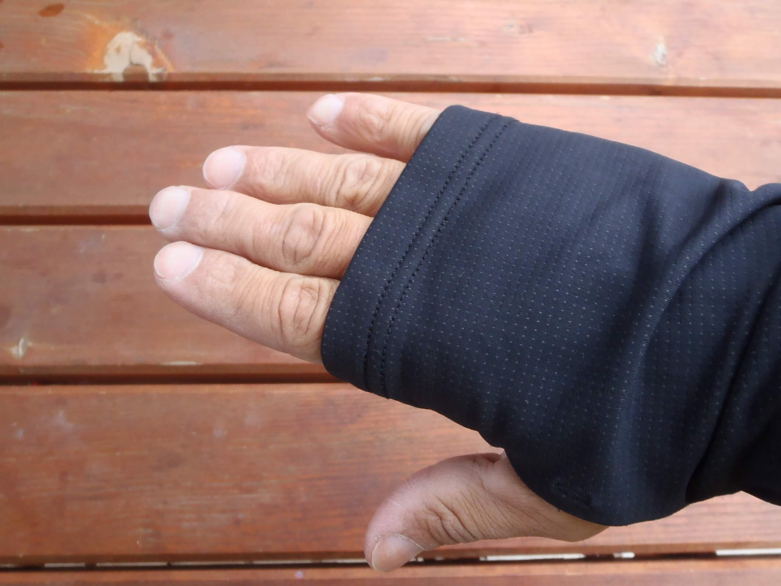 Parádní ochrana a zateplení hřbetu ruky - Sir Joseph Forza Man.