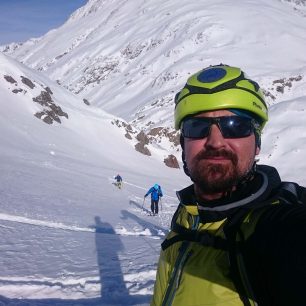 Zimní skialpový přechod větrných Ötztalských Alp - Sir Joseph Forza Man.