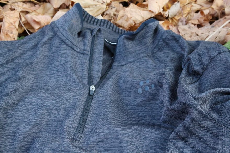 Testovali jsme variantu se zipem, ale k dispozici i s bez.