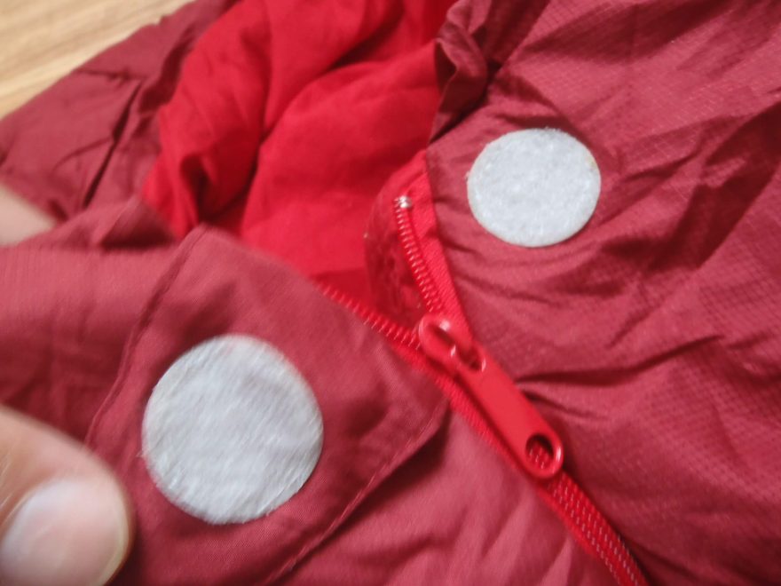 Zakončení hlavního zipu kulatým sucháčem - YATE Orlando.