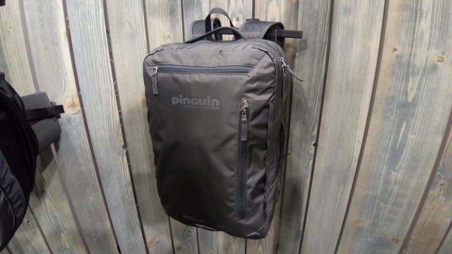 Propracovaný batoh do práce a do kanceláře PINGUIN Integral 30.