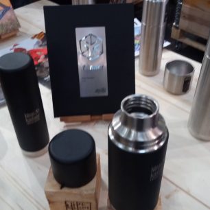 KLEAN KANTEEN.