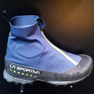 LA SPORTIVA.