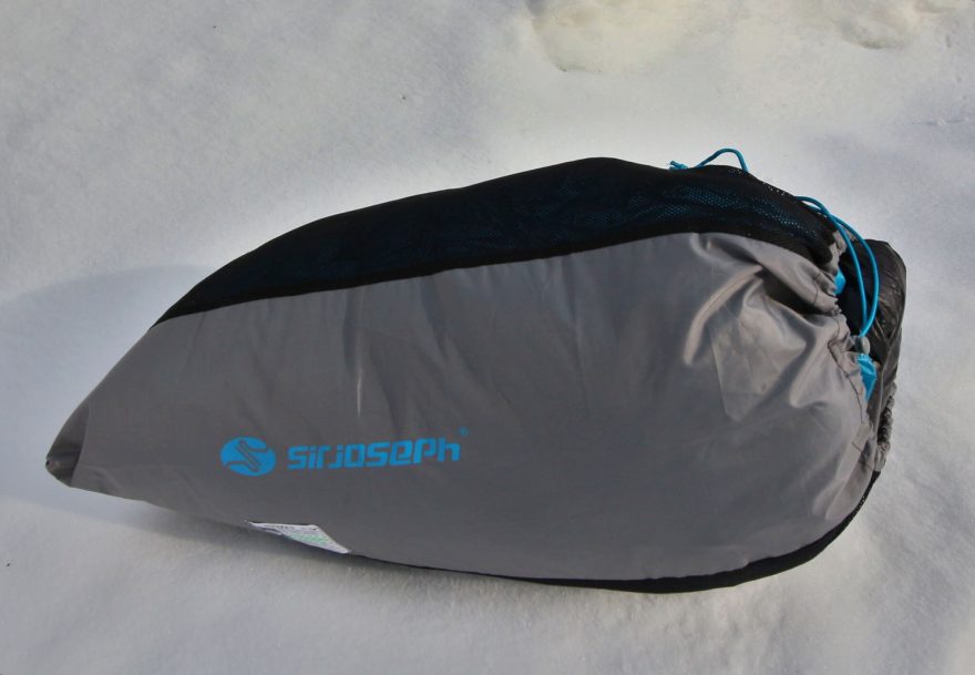 Uložen ve skladovacím vaku