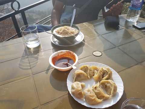 Výborná indický kuchyně, Himachal Pradesh.