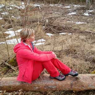 Právě pro teplejší počasí jsou pohorky YARU TEKNO GTX od firmy Montura určeny.