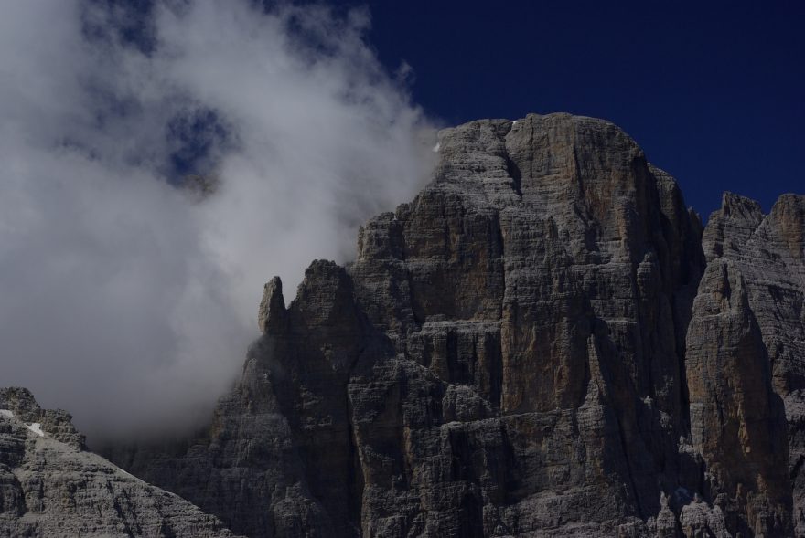 Přechod masivu Brenty po feratách patří k tomu nejúžasnějšímu, co vám může svět zajištěných cest nabídnout. 