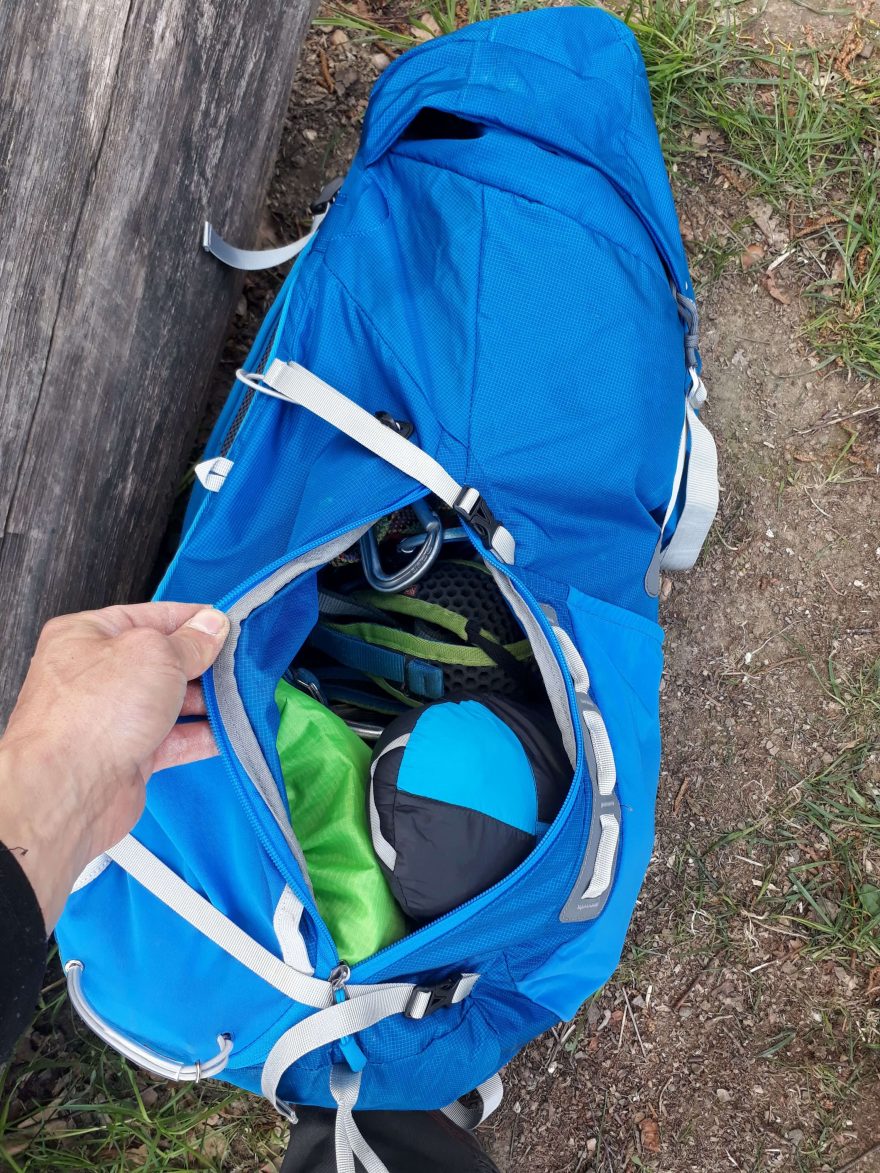 Batoh HIGHLANDER Vorlich 40 L toho pojme překvapivě hodně.