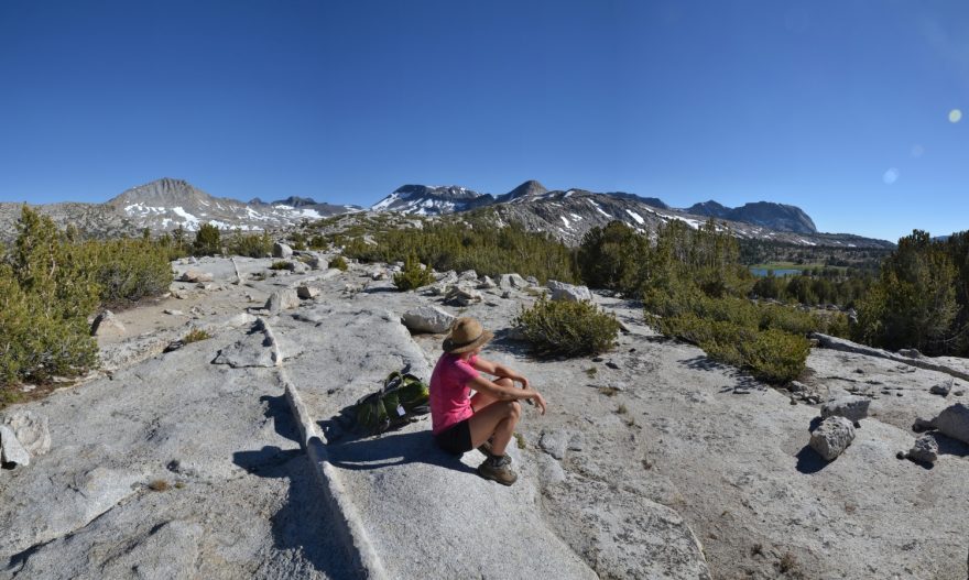 Nad jezerem Evelyn Lake, Yosemite.
