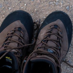 KEEN Karraig. Široká gumová špička zajišťuje dostatečnou ochranu boty.