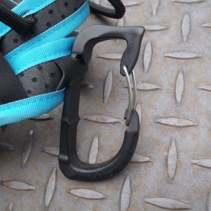 Nasazení plastové karabiny - Rock Empire 3B Akatta.