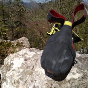 Lezečky Red Chili Voltage mají předepjatou patu.